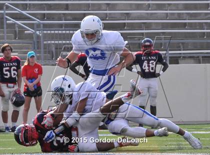 Thumbnail 3 in Midlothian vs. Frisco Centennial (Scrimmage) photogallery.