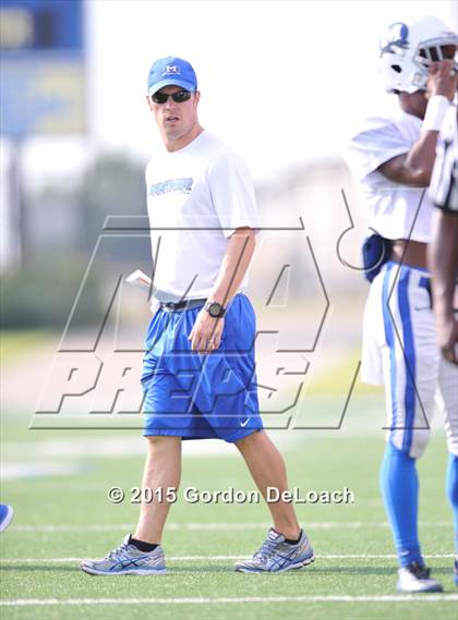 Thumbnail 3 in Midlothian vs. Frisco Centennial (Scrimmage) photogallery.