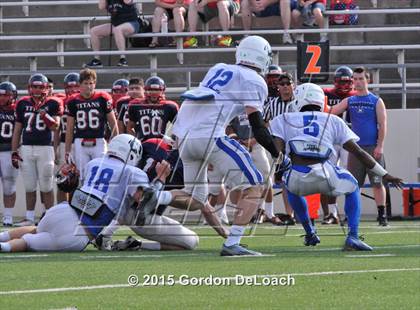 Thumbnail 3 in Midlothian vs. Frisco Centennial (Scrimmage) photogallery.