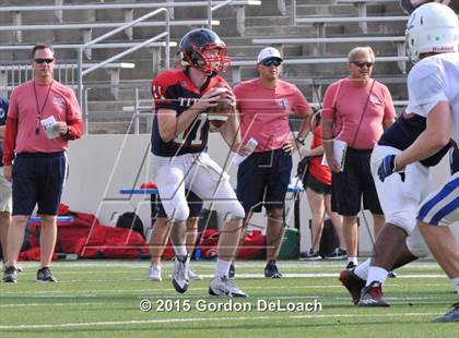 Thumbnail 2 in Midlothian vs. Frisco Centennial (Scrimmage) photogallery.