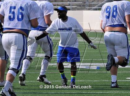 Thumbnail 3 in Midlothian vs. Frisco Centennial (Scrimmage) photogallery.