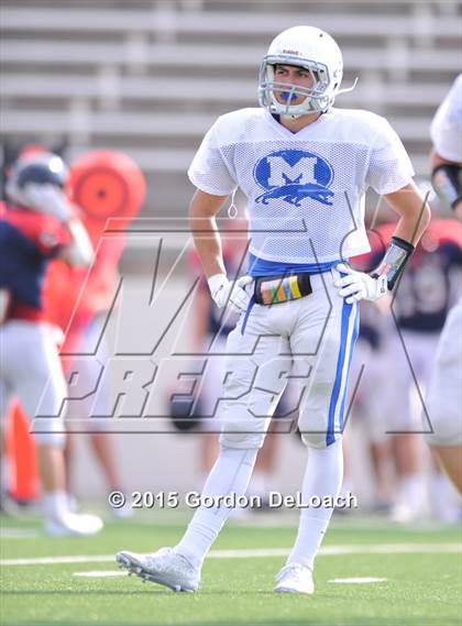 Thumbnail 2 in Midlothian vs. Frisco Centennial (Scrimmage) photogallery.