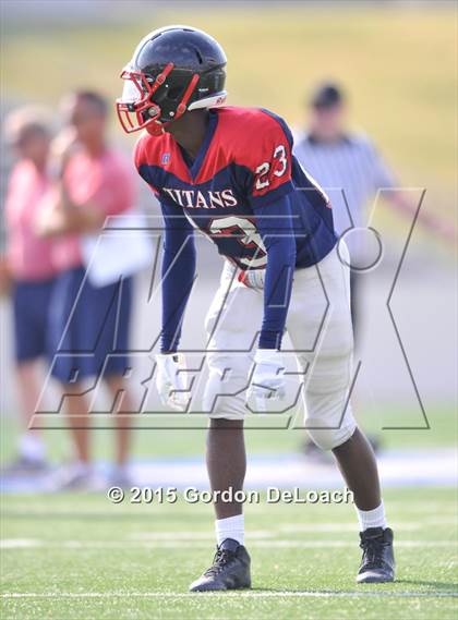 Thumbnail 2 in Midlothian vs. Frisco Centennial (Scrimmage) photogallery.