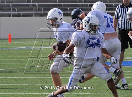 Thumbnail 2 in Midlothian vs. Frisco Centennial (Scrimmage) photogallery.