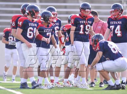 Thumbnail 1 in Midlothian vs. Frisco Centennial (Scrimmage) photogallery.