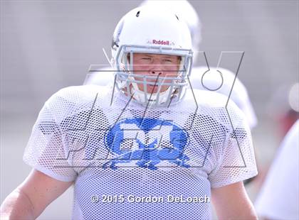 Thumbnail 2 in Midlothian vs. Frisco Centennial (Scrimmage) photogallery.