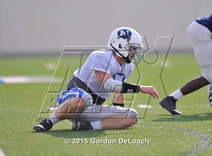 Thumbnail 2 in Midlothian vs. Frisco Centennial (Scrimmage) photogallery.