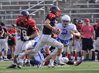 Thumbnail 2 in Midlothian vs. Frisco Centennial (Scrimmage) photogallery.