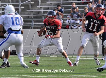 Thumbnail 3 in Midlothian vs. Frisco Centennial (Scrimmage) photogallery.