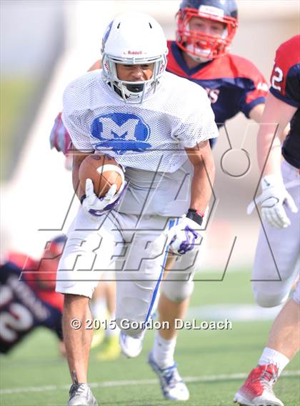 Thumbnail 2 in Midlothian vs. Frisco Centennial (Scrimmage) photogallery.