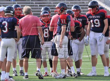 Thumbnail 2 in Midlothian vs. Frisco Centennial (Scrimmage) photogallery.