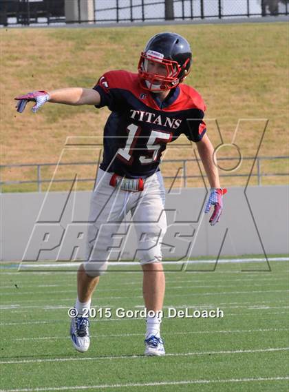 Thumbnail 3 in Midlothian vs. Frisco Centennial (Scrimmage) photogallery.