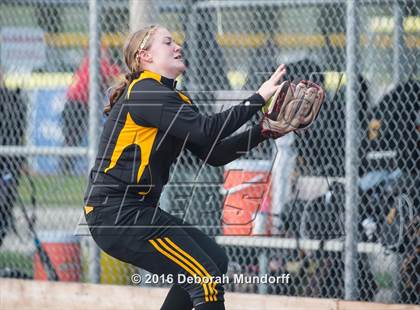 Thumbnail 2 in North Valley vs. Sheldon  (Medford Spring Break High School Fastpitch Classic) photogallery.