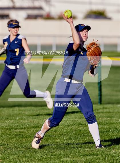 Thumbnail 1 in Nevada Union @ Cordova photogallery.