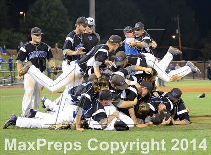 Thumbnail 3 in Midway vs. Bunker Hill (NCHSAA 2A Final - Game 3) photogallery.