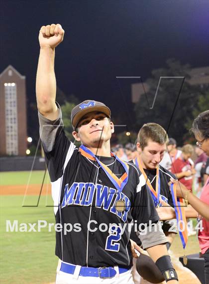 Thumbnail 3 in Midway vs. Bunker Hill (NCHSAA 2A Final - Game 3) photogallery.