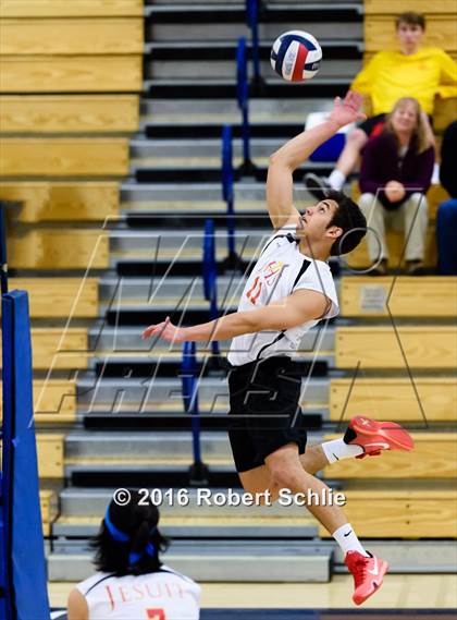 Thumbnail 2 in Jesuit @ Oak Ridge photogallery.