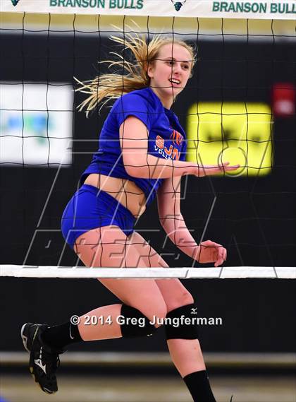 Thumbnail 2 in St. Joseph Notre Dame @ Branson (NCS D5 Semi-Finals) photogallery.