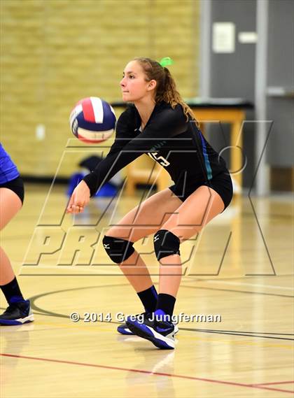Thumbnail 2 in St. Joseph Notre Dame @ Branson (NCS D5 Semi-Finals) photogallery.