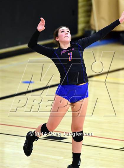 Thumbnail 3 in St. Joseph Notre Dame @ Branson (NCS D5 Semi-Finals) photogallery.