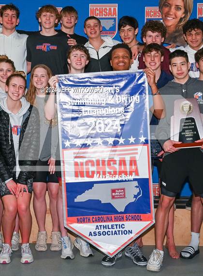 Thumbnail 2 in NCHSAA 4A Finals (Awards) photogallery.