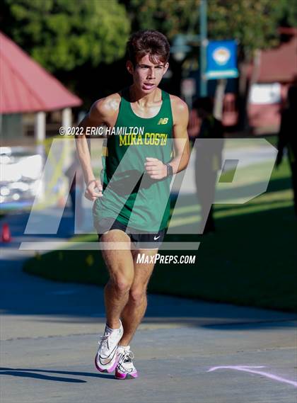 Thumbnail 3 in Bay League Finals photogallery.