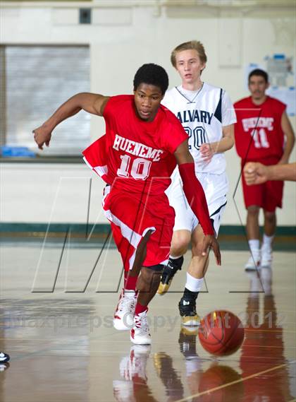 Thumbnail 2 in Hueneme vs Calvary Chapel (Santa Barbara Holiday Classic) photogallery.