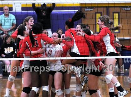 Thumbnail 3 in  La Costa Canyon vs. Harvard-Westlake (2010 Durango Fall Classic) photogallery.