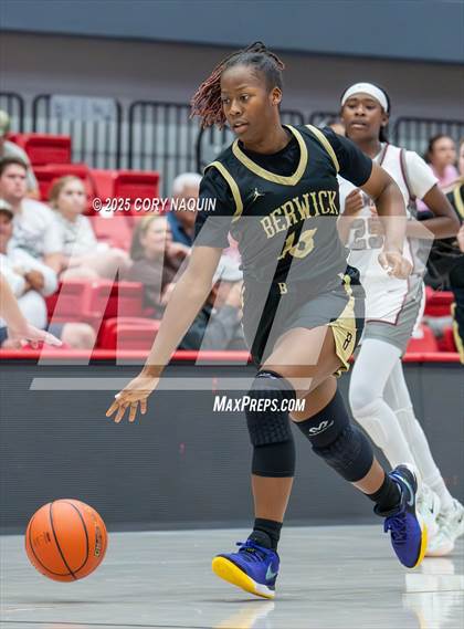 Thumbnail 2 in Berwick @ E.D. White photogallery.