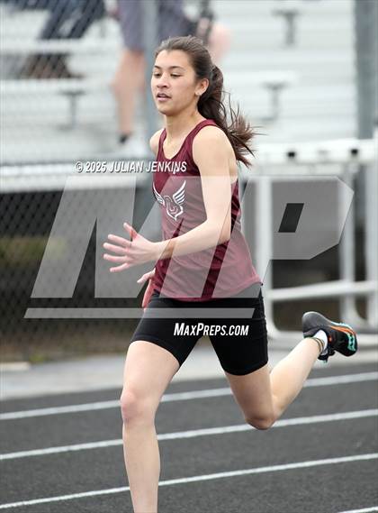 Thumbnail 2 in Wes Lowe Invitational Track Meet photogallery.