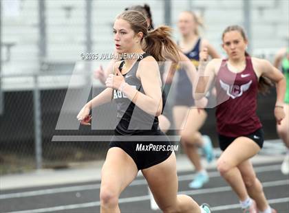 Thumbnail 3 in Wes Lowe Invitational Track Meet photogallery.