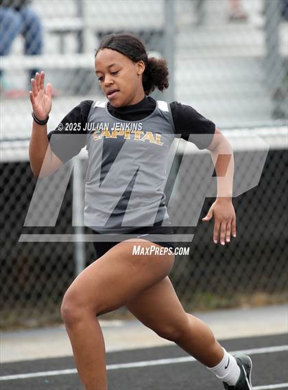 Thumbnail 3 in Wes Lowe Invitational Track Meet photogallery.