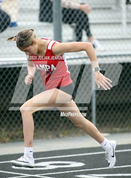 Thumbnail 2 in Wes Lowe Invitational Track Meet photogallery.