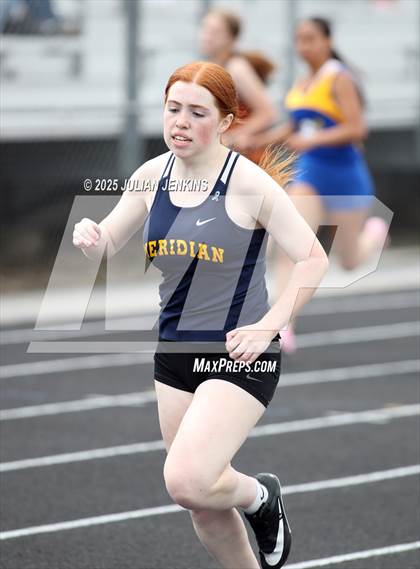 Thumbnail 1 in Wes Lowe Invitational Track Meet photogallery.