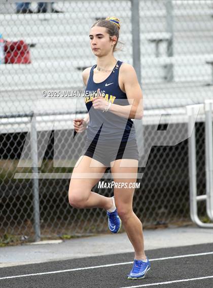 Thumbnail 1 in Wes Lowe Invitational Track Meet photogallery.
