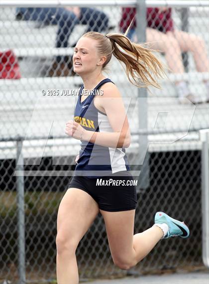 Thumbnail 1 in Wes Lowe Invitational Track Meet photogallery.