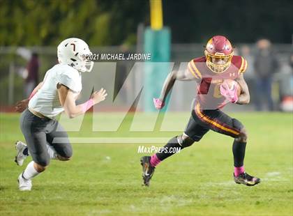 Thumbnail 3 in Eastside Catholic @ O'Dea photogallery.