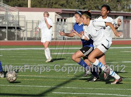 Thumbnail 2 in Bishop Amat vs Ayala (CIF SS Playoffs) photogallery.