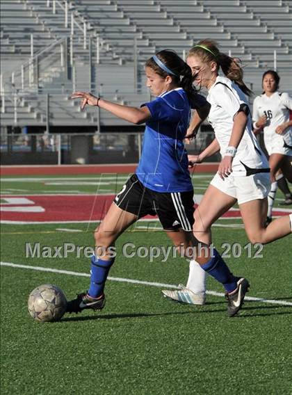 Thumbnail 1 in Bishop Amat vs Ayala (CIF SS Playoffs) photogallery.
