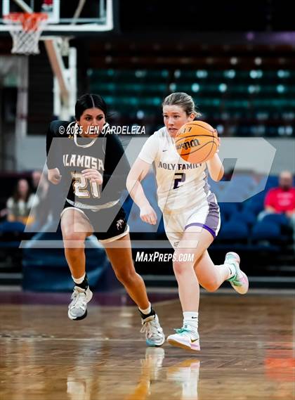 Thumbnail 2 in Alamosa vs. Holy Family (CHSAA 4A Great 8) photogallery.