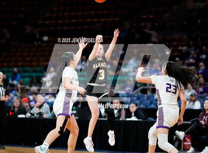 Thumbnail 3 in Alamosa vs. Holy Family (CHSAA 4A Great 8) photogallery.