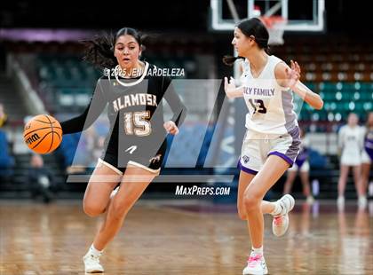 Thumbnail 1 in Alamosa vs. Holy Family (CHSAA 4A Great 8) photogallery.