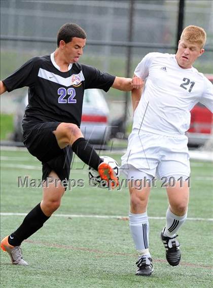 Thumbnail 2 in Lancaster Catholic @ Lancaster Mennonite photogallery.