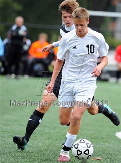 Thumbnail 2 in Lancaster Catholic @ Lancaster Mennonite photogallery.