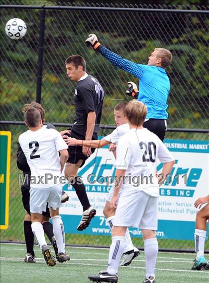Thumbnail 3 in Lancaster Catholic @ Lancaster Mennonite photogallery.