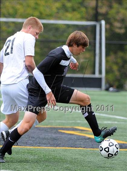 Thumbnail 3 in Lancaster Catholic @ Lancaster Mennonite photogallery.