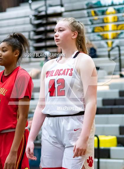Thumbnail 1 in Mount Si vs. Chaparral (Nike Tournament of Champions) photogallery.