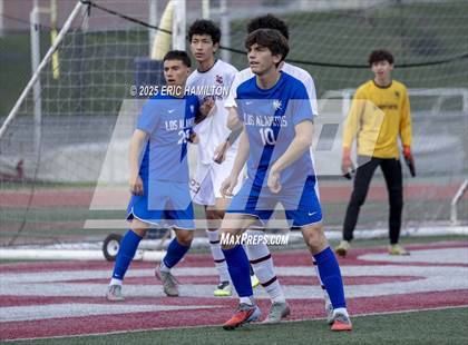 Thumbnail 2 in La Canada vs Los Alamitos (South's Boys Varsity Soccer Tournament) photogallery.