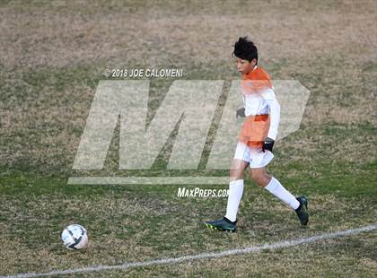 Thumbnail 3 in Edison [Thomas A.] vs Madison (NEISD Tournament) photogallery.