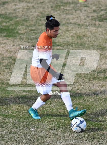 Thumbnail 2 in Edison [Thomas A.] vs Madison (NEISD Tournament) photogallery.